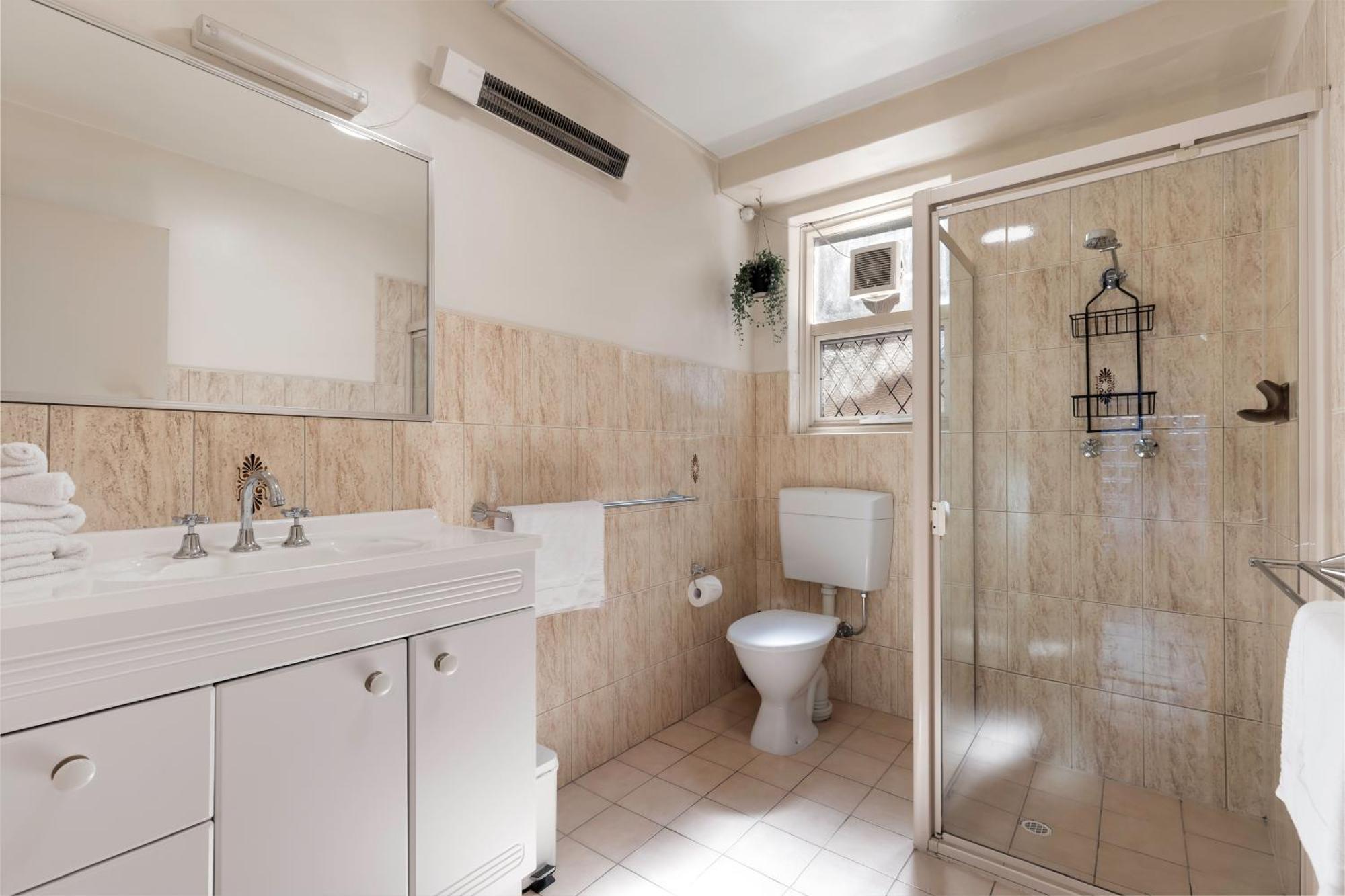 Bayswaterfront Apartments Аделаида Номер фото